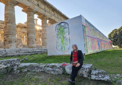 Il Pittore Fernando Mangone porterà la storia di Paestum in giro per il mondo