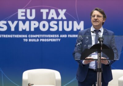 Napoli, convegno “Rotta per il Sud – Quali politiche dall’Europa per il Mezzogiorno d’Italia”.