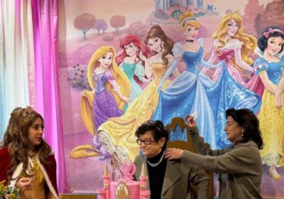 ALL’OASI PARK LA GRANDE FESTA DELLE PRINCIPESSE: ROSSANA MANCINI COMPIE 90 ANNI E DIVENTA LA REGINA DEL PARCO