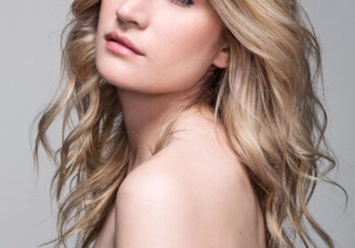 Elisa Forte, un anno di successi tra red carpet e teatro